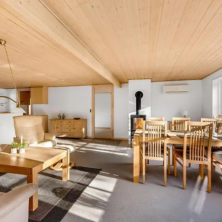 2 Bedroom Lovely In Nyaraló Toftlund